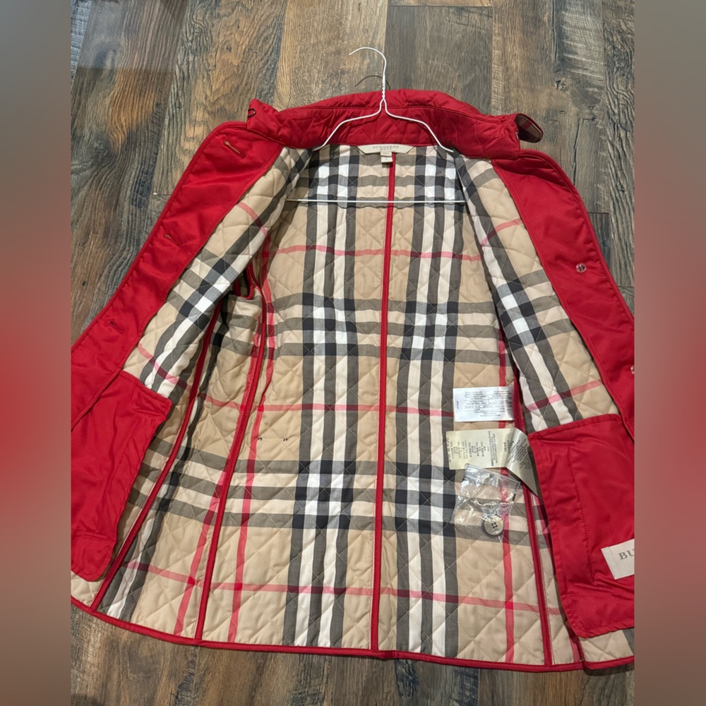 Red Burberry Brit Quilted Jacket Coat EXCELLENT condition like new - Picture 5 of 11